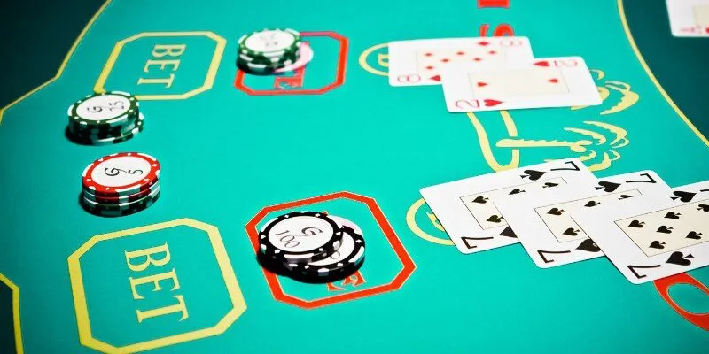 Luật chơi sâm lốc có điểm gì đặc biệt?